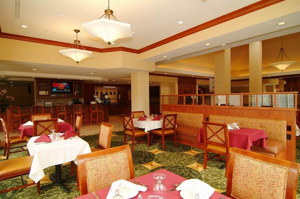 Hilton Garden Inn Каспер Экстерьер фото