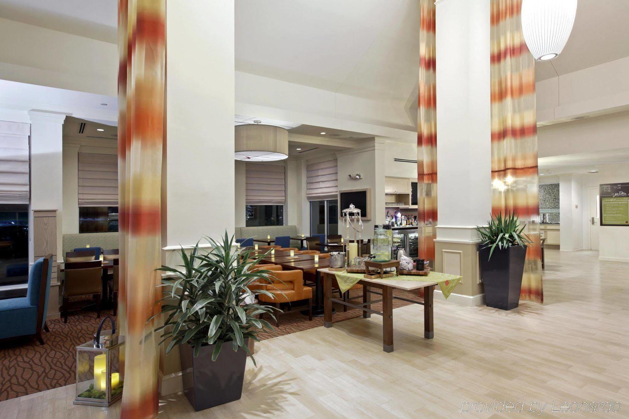 Hilton Garden Inn Каспер Экстерьер фото
